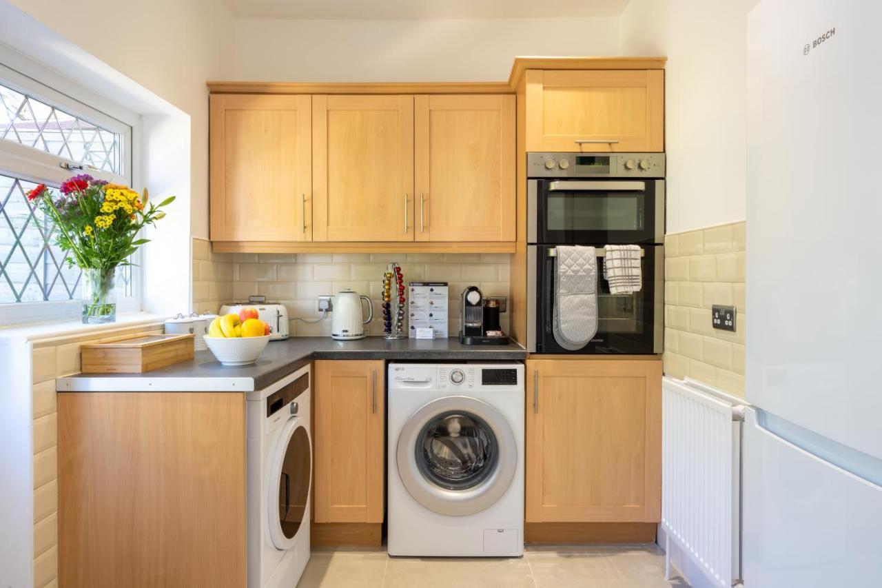Mulberry House - Luxurious And Modern 4-Bed In Solihull Near Nec,Jlr, Airport, Resorts World, Hs2 Exteriör bild