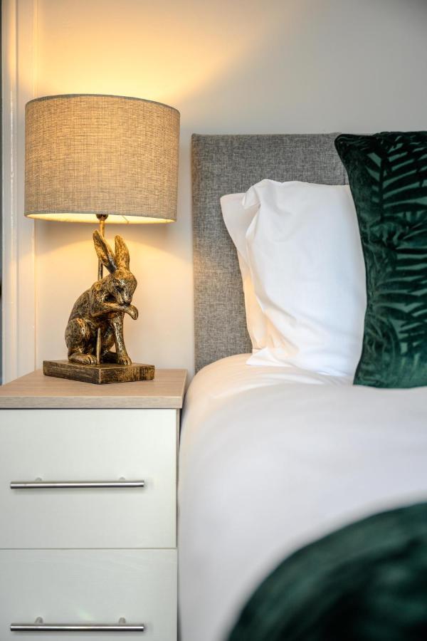 Mulberry House - Luxurious And Modern 4-Bed In Solihull Near Nec,Jlr, Airport, Resorts World, Hs2 Exteriör bild